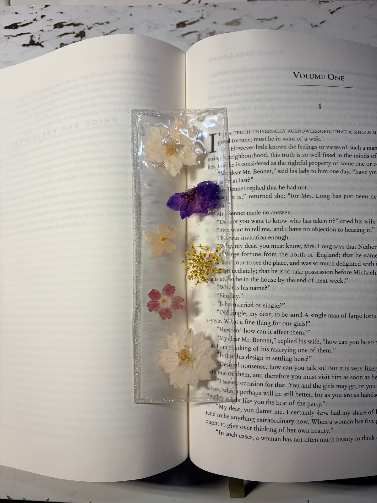 Pressed Flower Bookmark — Flower 1